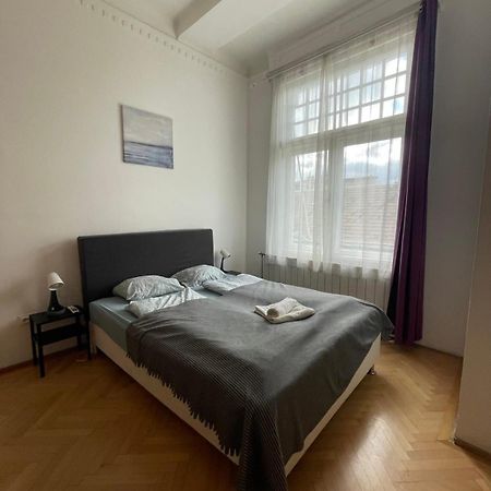 White Pearl Rooms Near Gozsdu Budapest Exterior foto