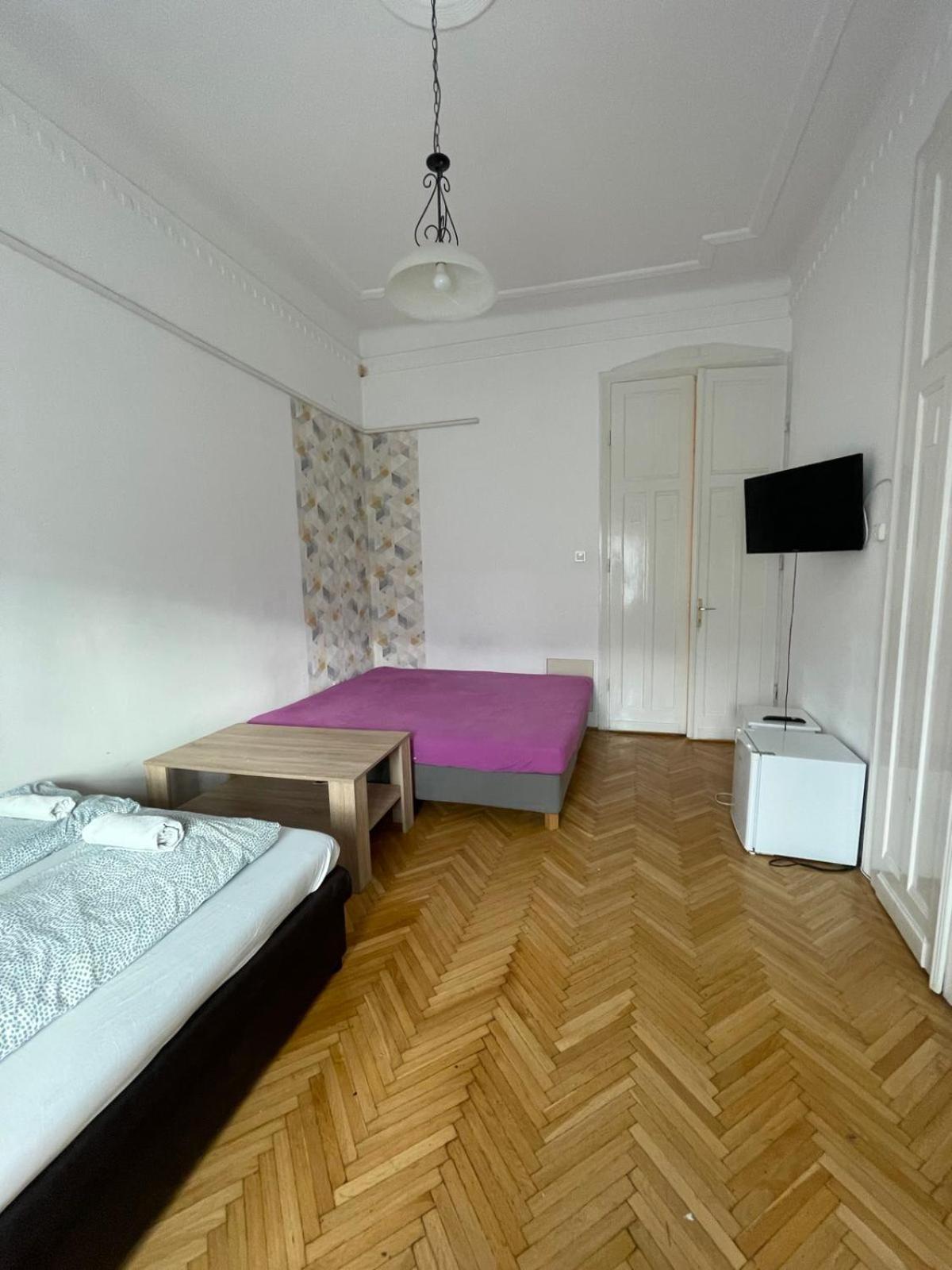 White Pearl Rooms Near Gozsdu Budapest Exterior foto
